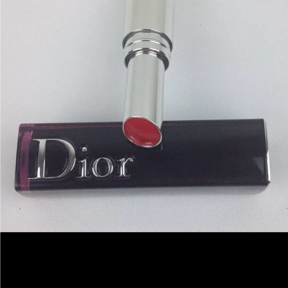Dior lipstick 💄    NIB •AMERICAN GIRL•